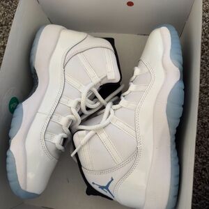 Jordan White and Blue Sneakers Classic Design